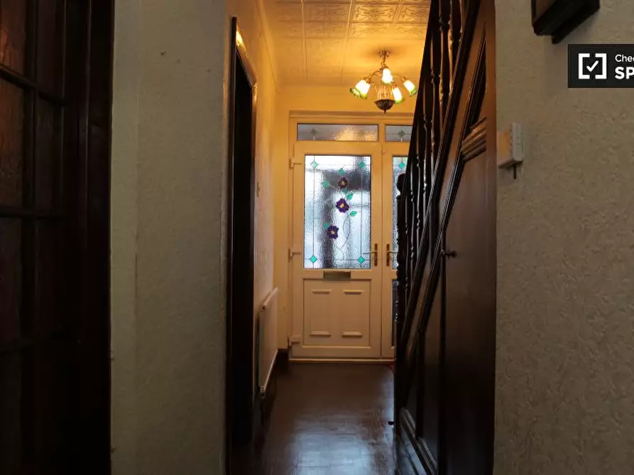 Immagine 7 di Camera condivisa in affitto  in Blackbush Ave, Romford RM6 5TU, UK a Barking