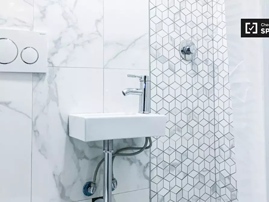 Immagine 9 di Ufficio in affitto  in Via Giuseppe Ripamonti a Milano