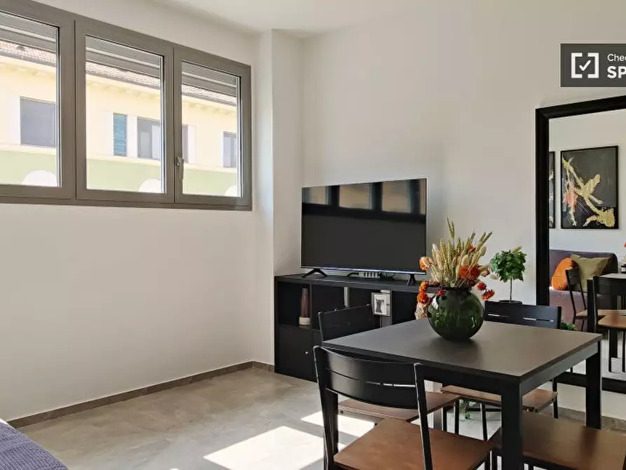Immagine 3 di Appartamento in affitto  in Via Vallarsa a Milano