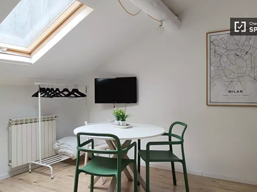 Immagine 2 di Ufficio in affitto  in Viale Bligny a Milano