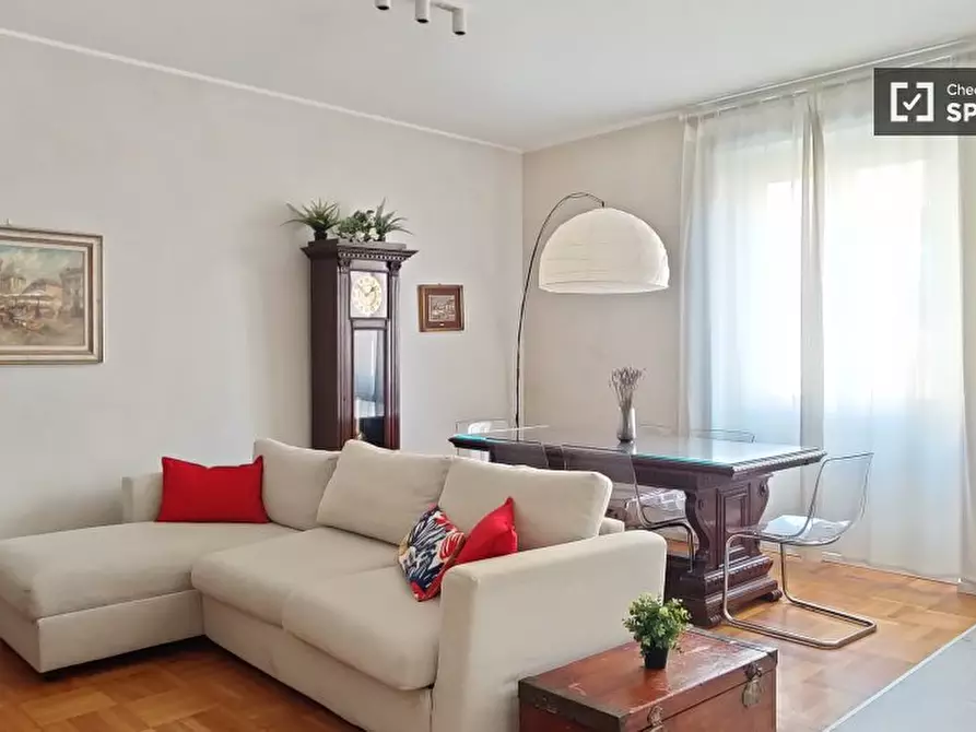 Immagine 2 di Appartamento in affitto  in Via Emilio Morosini a Milano