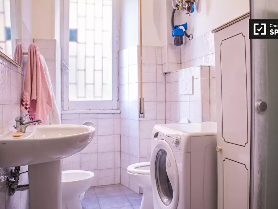 Immagine 10 di Camera condivisa in affitto  in Via Alessandro Cialdi, 00154 Roma RM, Italy a Roma