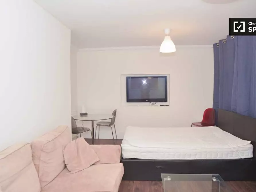 Immagine 5 di Camera condivisa in affitto  in Evenwood Cl a Wandsworth