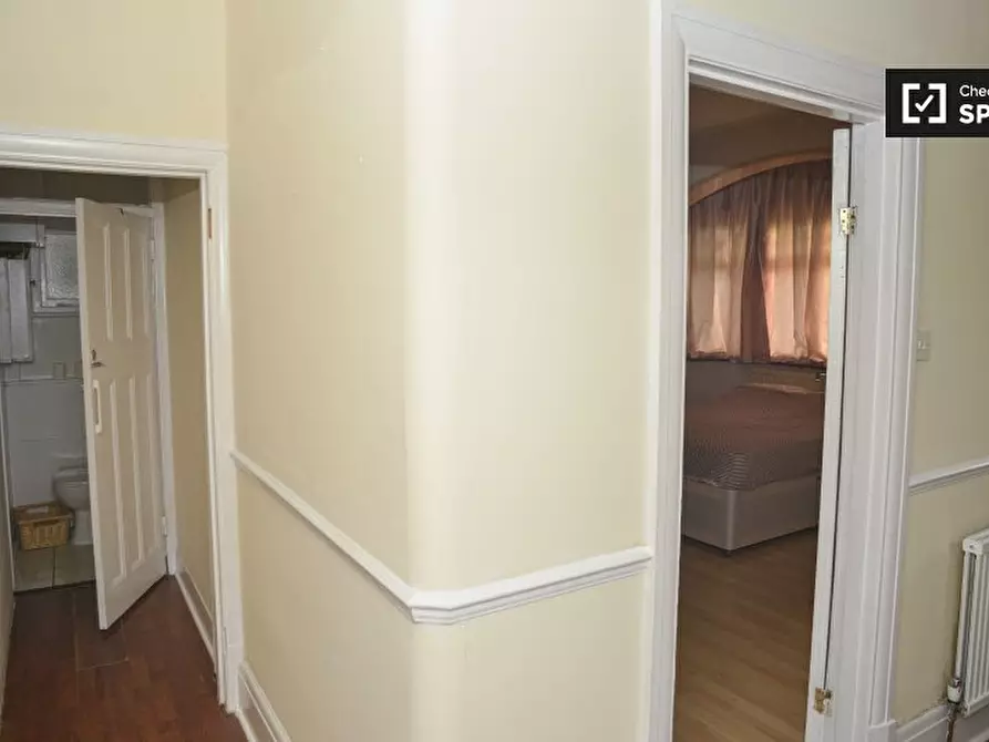 Immagine 11 di Camera condivisa in affitto  in Heathdene Rd a Lambeth