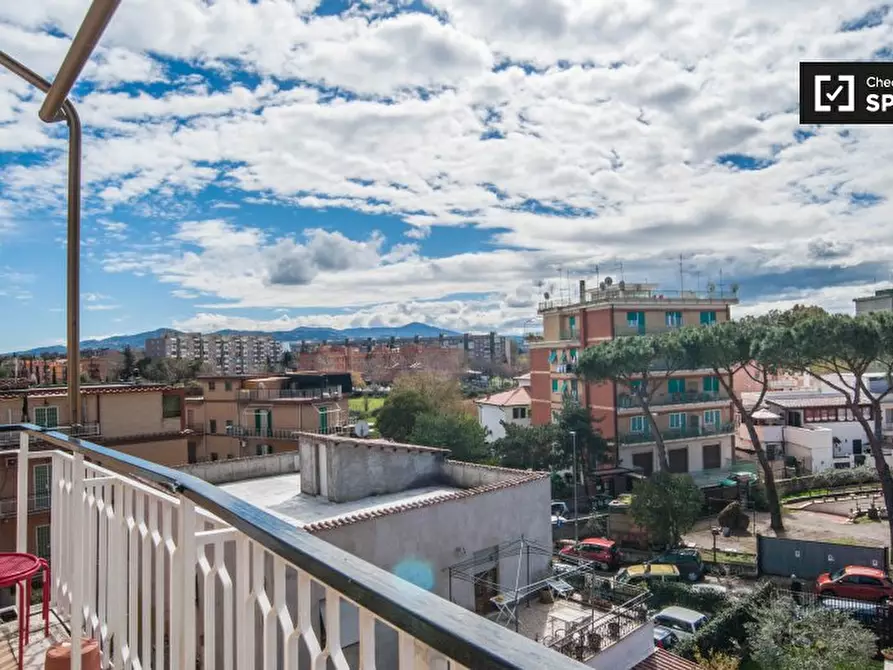 Immagine 13 di Camera condivisa in affitto  in Via Francesco Bianchi, 00133 Roma RM, Italy a Roma