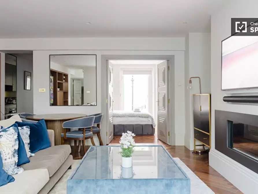 Immagine 6 di Appartamento in affitto  in Palace Gardens Terrace a Kensington