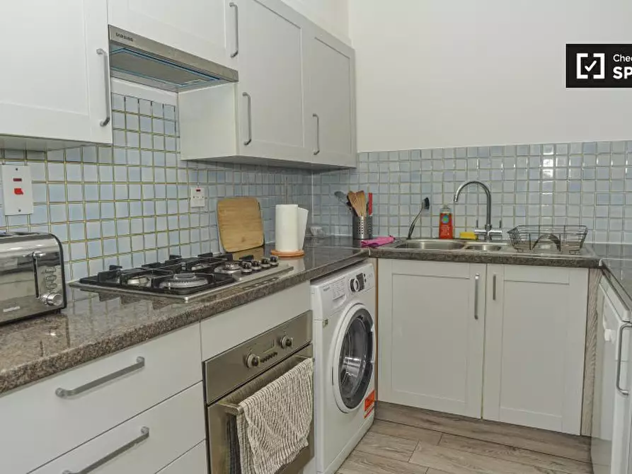 Immagine 16 di Appartamento in affitto  in Cape Yard a Poplar