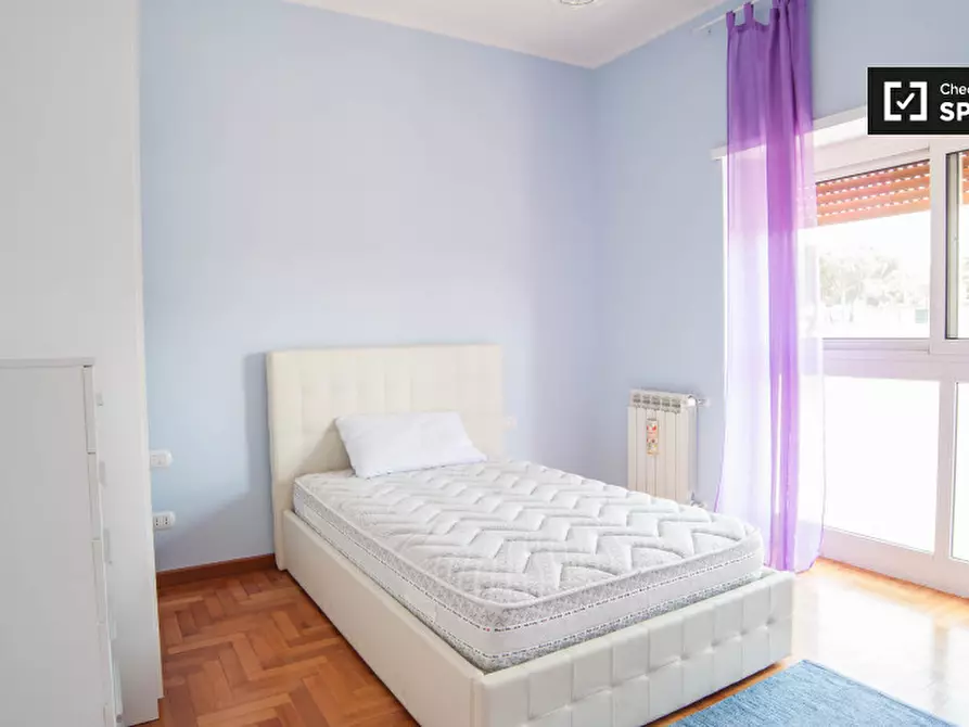 Immagine 9 di Camera condivisa in affitto  in Via Aurelia a Roma