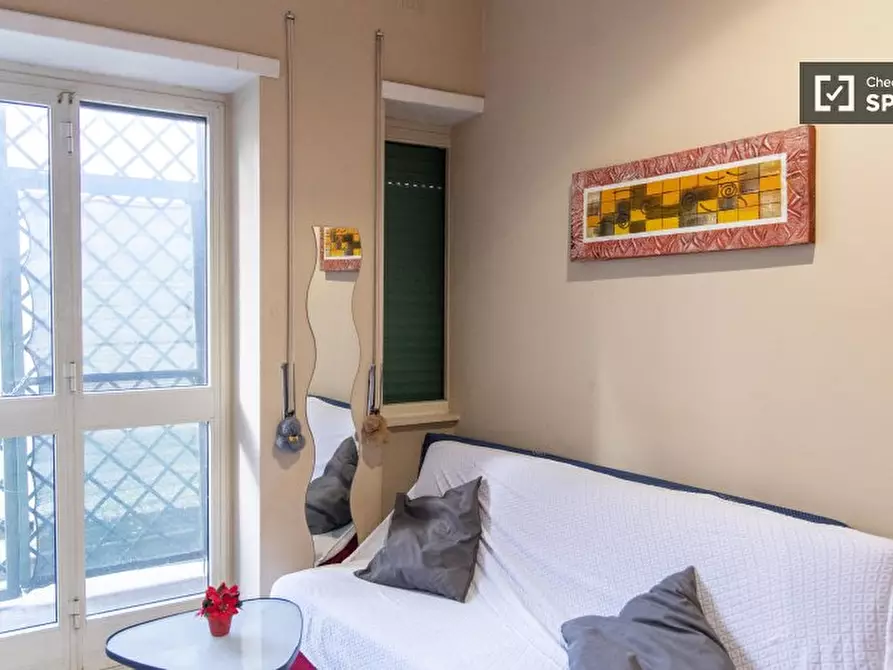 Immagine 10 di Appartamento in affitto  in Via Carlo Denina a Roma