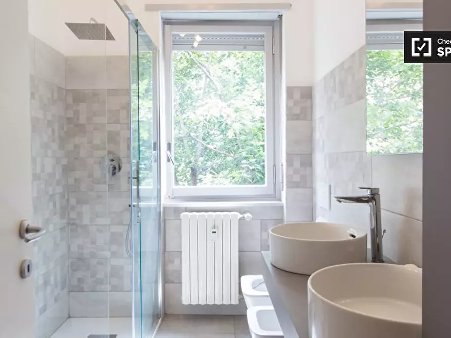 Immagine 11 di Camera condivisa in affitto  in Piazza S. Giuseppe a Milano