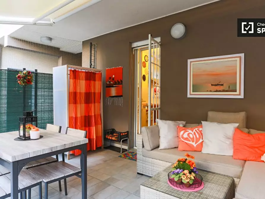 Immagine 18 di Camera condivisa in affitto  in Via IV Novembre a Corsico