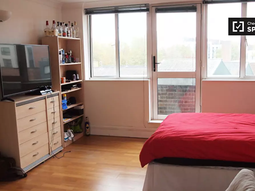 Immagine 3 di Camera condivisa in affitto  in Grange Yard a Camberwell