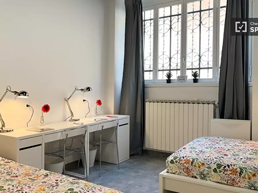 Immagine 4 di Camera condivisa in affitto  in Via Paolo Lomazzo a Milano