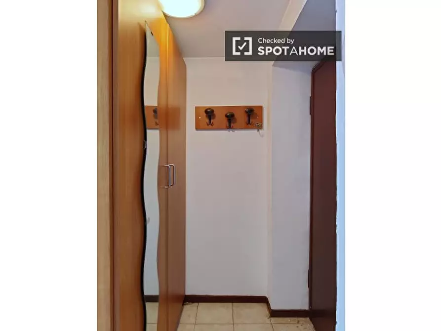 Immagine 4 di Ufficio in affitto  in Viale Famagosta a Milano