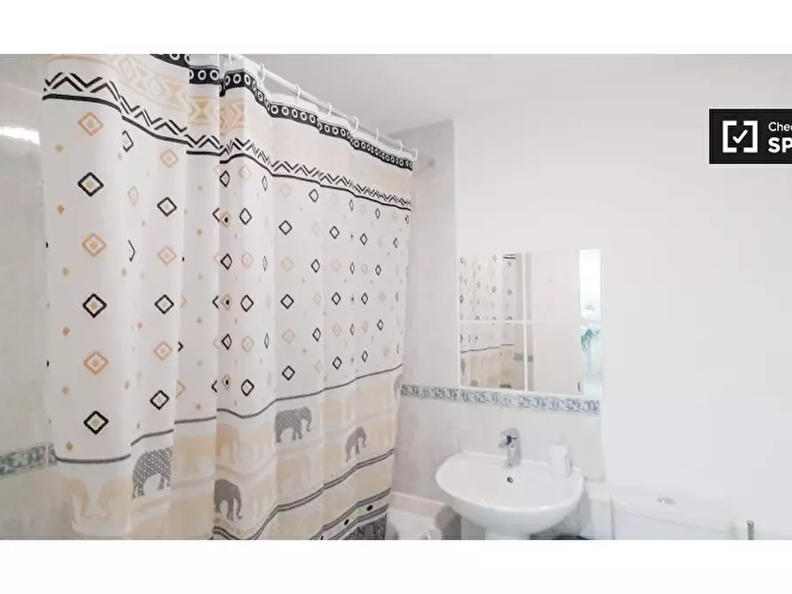 Immagine 9 di Appartamento in affitto  in Fairway Dr a Eltham