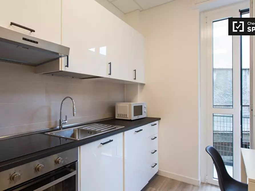 Immagine 11 di Camera condivisa in affitto  in Via Andrea Palladio a Milano