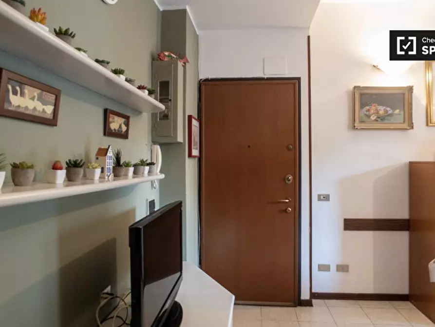 Immagine 9 di Camera condivisa in affitto  in Via Negroli a Milano