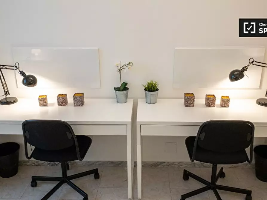 Immagine 5 di Camera condivisa in affitto  in Via Ruggero Leoncavallo a Milano