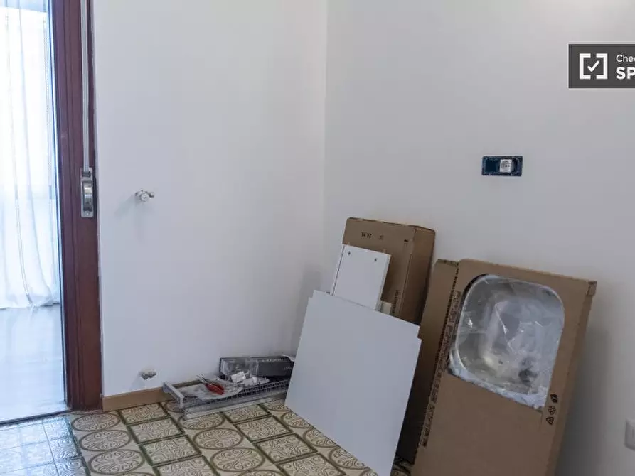 Immagine 13 di Appartamento in affitto  in Via Guido de Ruggiero a Roma