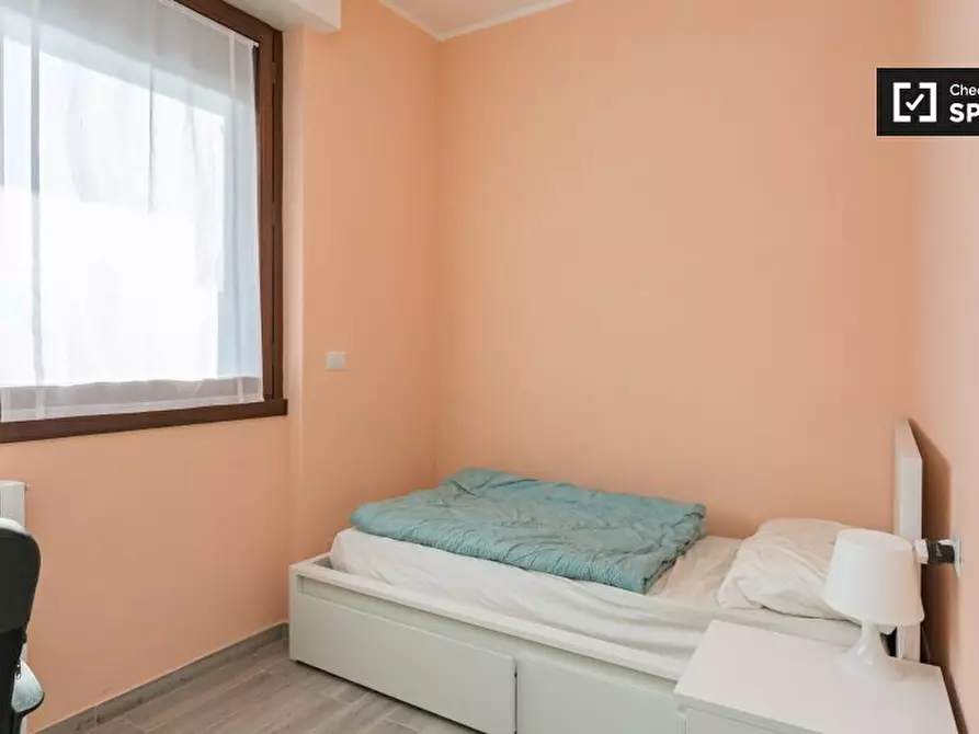 Immagine 17 di Camera condivisa in affitto  in Via Bordighera a Milano