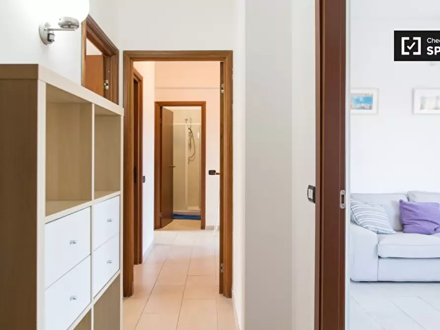 Immagine 6 di Camera condivisa in affitto  in Via Toce a Milano