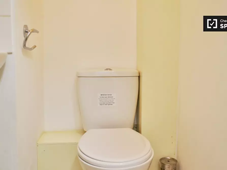 Immagine 18 di Camera condivisa in affitto  in a Whitechapel Rd a Poplar