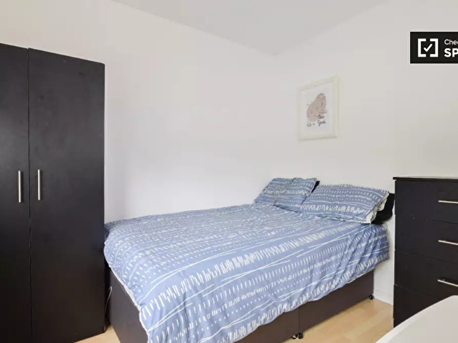 Immagine 11 di Camera condivisa in affitto  in Rayners Road a Wandsworth