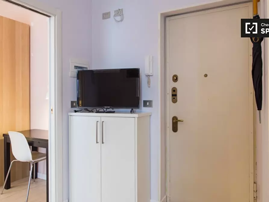 Immagine 5 di Appartamento in affitto  in Via Modica a Milano