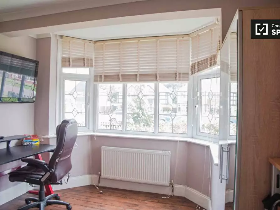 Immagine 7 di Appartamento in affitto  in Jevington Way a Greenwich