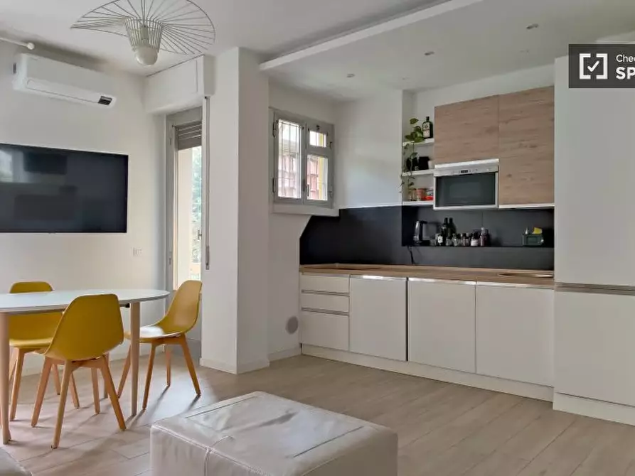 Immagine 11 di Camera condivisa in affitto  in Viale Omero a Milano