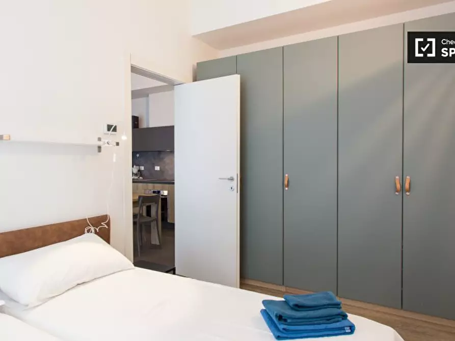 Immagine 15 di Appartamento in affitto  in Via Luigi Canonica a Milano