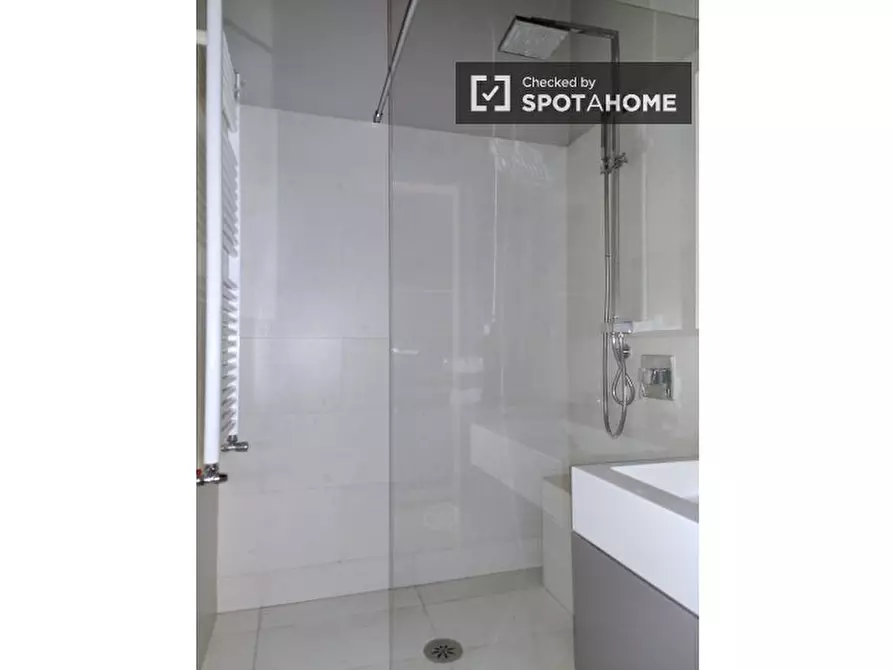 Immagine 19 di Appartamento in affitto  in Via Marghera a Milano