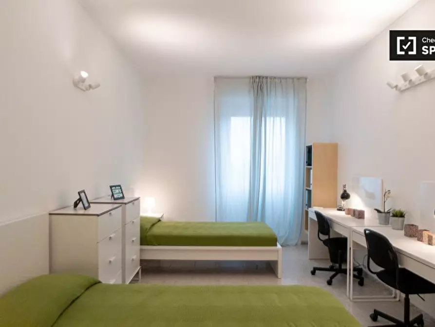 Immagine 4 di Camera condivisa in affitto  in Via Ruggero Leoncavallo a Milano