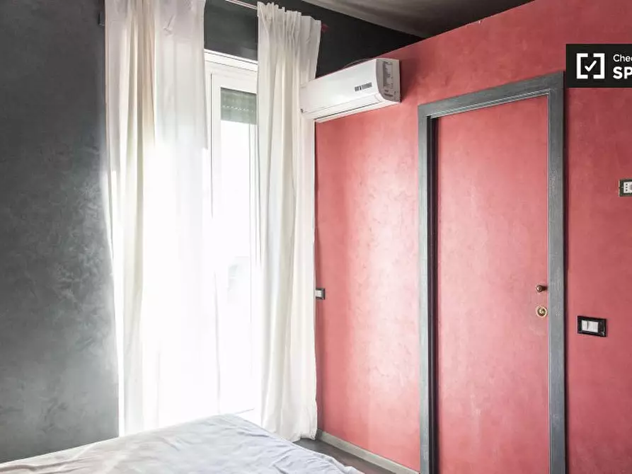 Immagine 6 di Camera condivisa in affitto  in Via dei Campi Flegrei a Roma