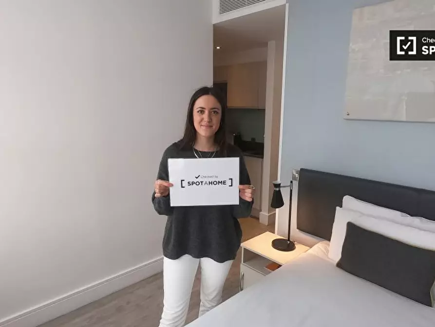 Immagine 6 di Appartamento in affitto  in Greenwich High Road a Greenwich