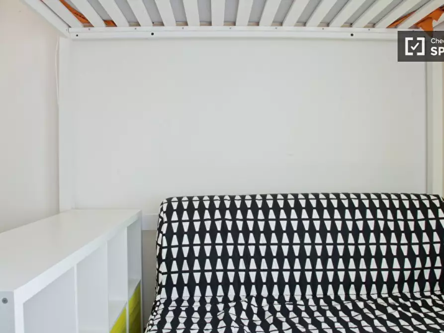 Immagine 2 di Camera condivisa in affitto  in Viale Libia a Roma