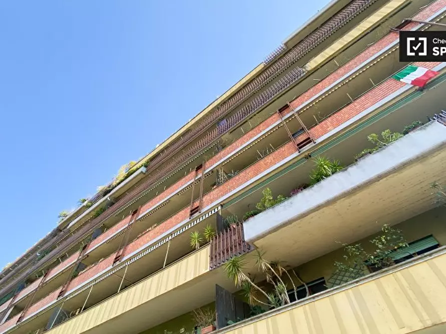 Immagine 17 di Camera condivisa in affitto  in Via Benedetto Musolino a Roma