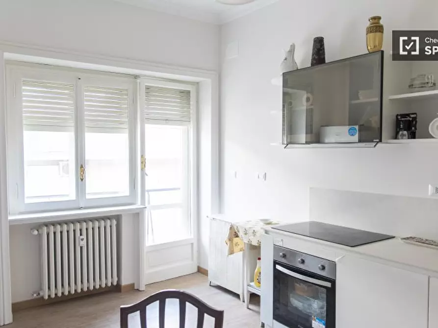 Immagine 14 di Camera condivisa in affitto  in Via Ottorino Lazzarini a Roma