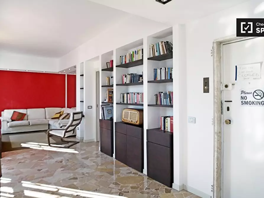 Immagine 10 di Appartamento in affitto  in Via Martiri Oscuri, 20125 Milano MI, Italy a Milano