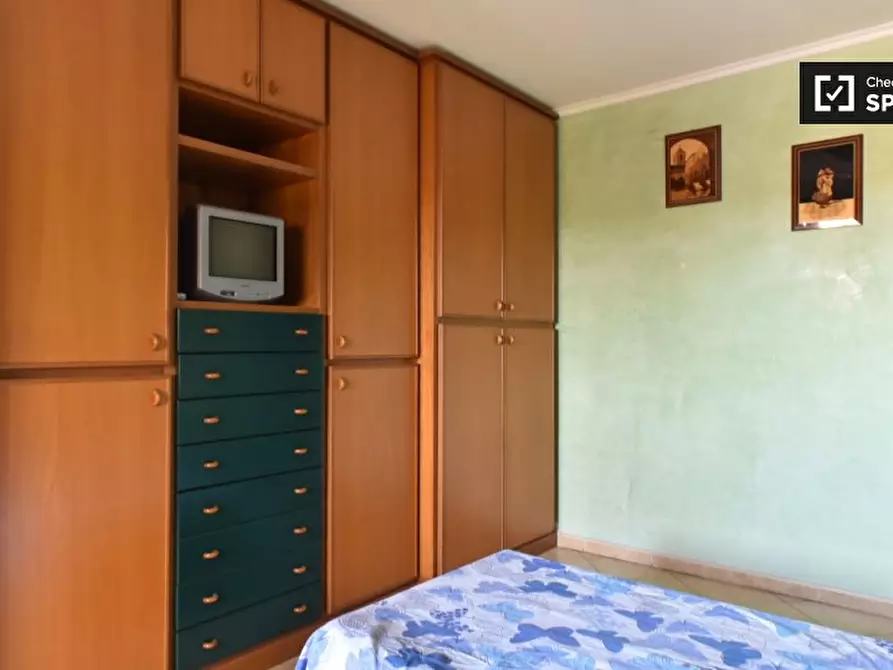 Immagine 19 di Camera condivisa in affitto  in Via Tullio Garbari, 00125 Roma RM, Italy a Roma