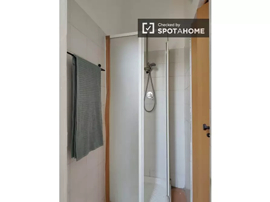 Immagine 16 di Appartamento in affitto  in Viale Famagosta a Milano