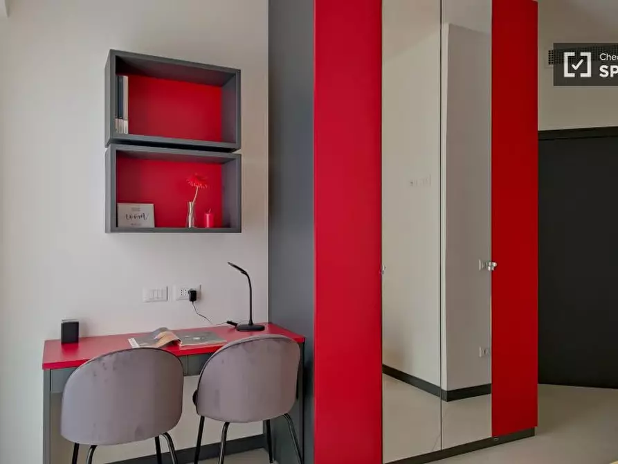 Immagine 4 di Camera condivisa in affitto  in Corso Italia a Milano