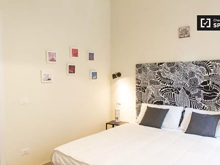 Immagine 7 di Appartamento in affitto  in Via la Spezia a Roma