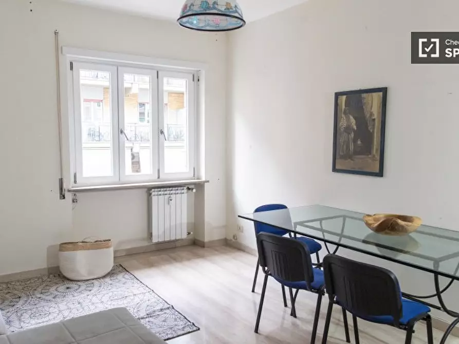 Immagine 5 di Appartamento in affitto  in Via Badia di Cava a Roma