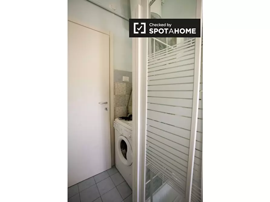 Immagine 14 di Appartamento in affitto  in Viale Ippocrate a Roma