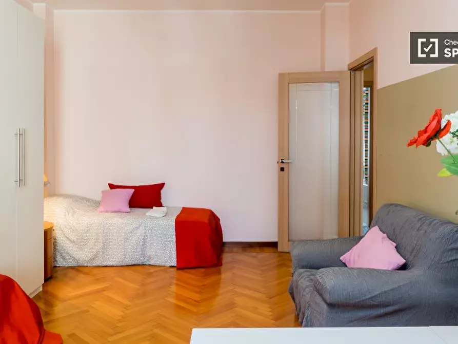 Immagine 5 di Camera condivisa in affitto  in Via Stendhal a Milano