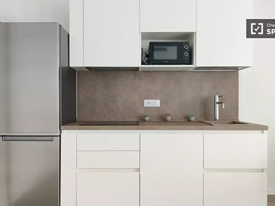 Immagine 2 di Appartamento in affitto  in Via Zurigo a Milano