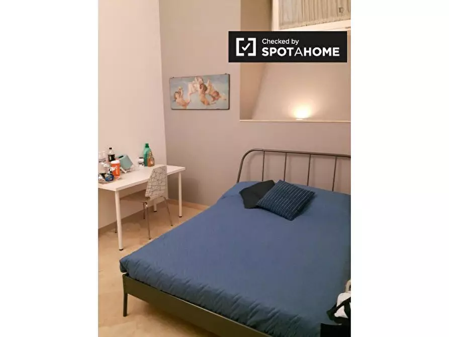 Immagine 14 di Camera condivisa in affitto  in Via Basento a Roma