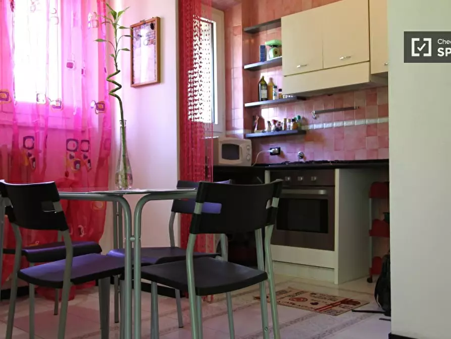 Immagine 5 di Camera condivisa in affitto  in via Luigi Cesana a Roma