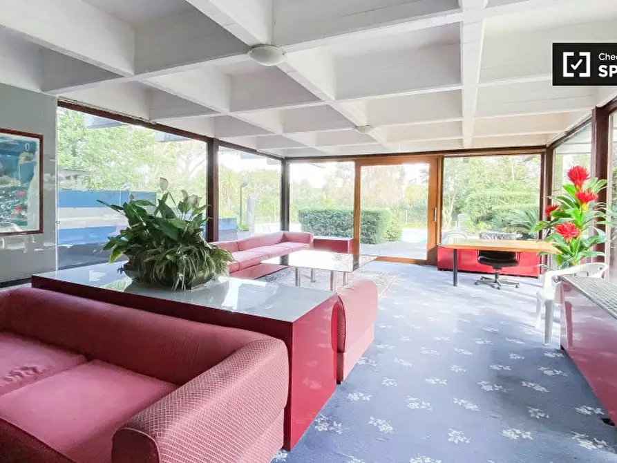 Immagine 17 di Appartamento in affitto  in Via Bogliasco a Roma